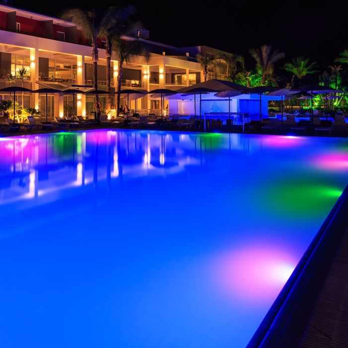 LED POOL LIGHT RGB 12W 1200lm 120° 178X114 IP68